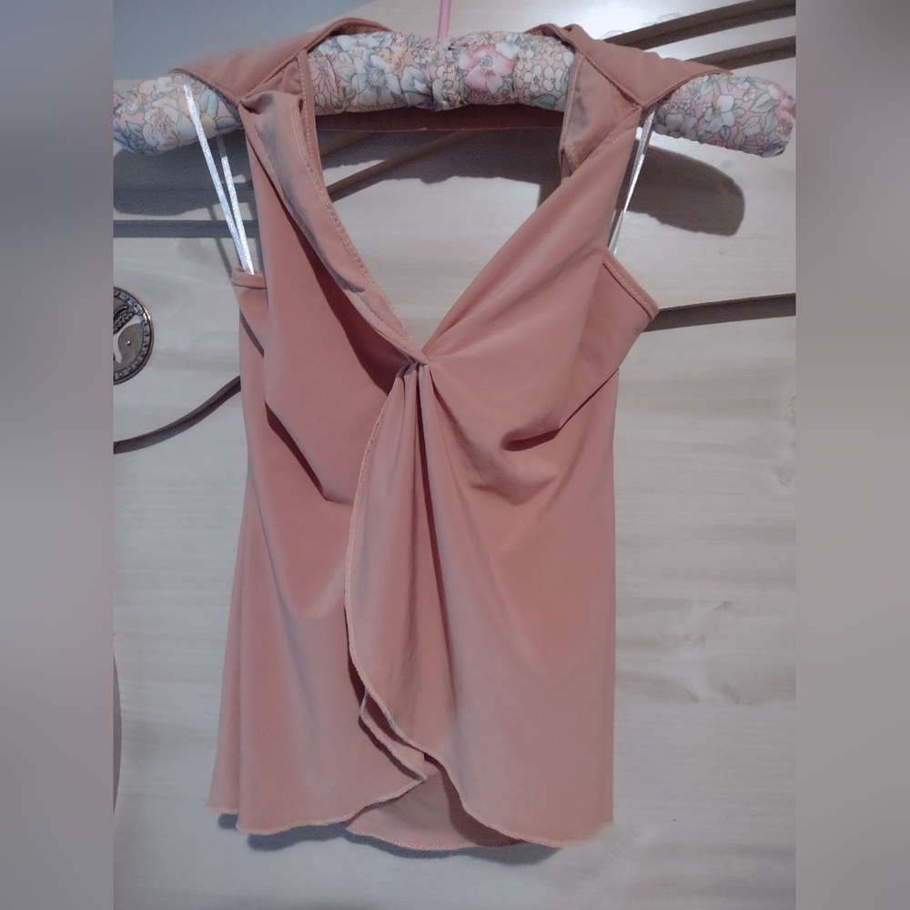 Halter top